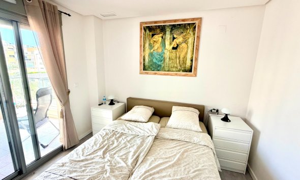 Resale - Apartment - Orihuela Costa - La Zenia