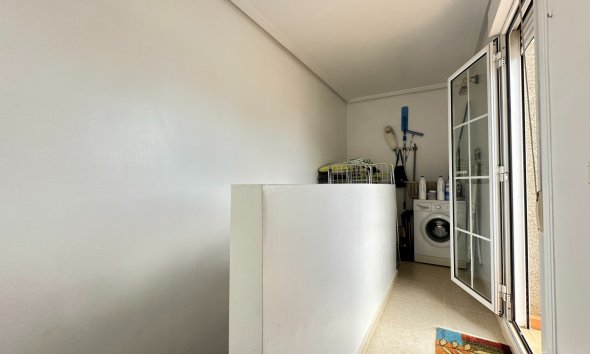Reventa - Villa - Los Montesinos - La Herrada