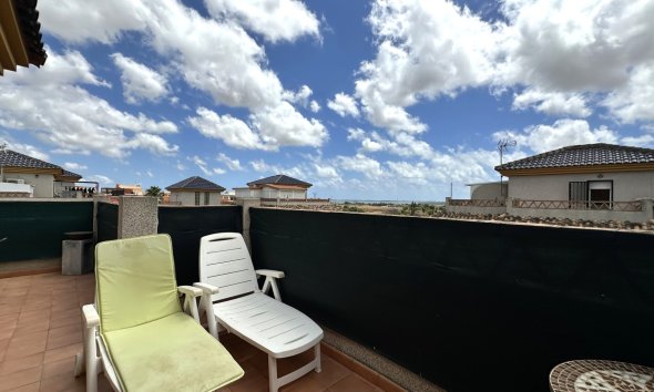 Reventa - Villa - Los Montesinos - La Herrada