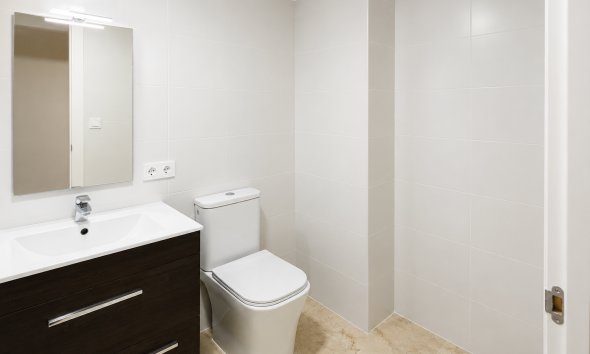 Resale - Apartment - Orihuela Costa - Campoamor