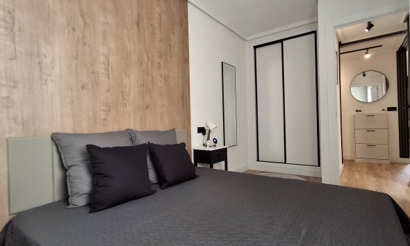 Resale - Apartment - Torrevieja