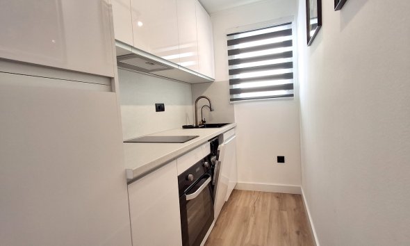 Resale - Apartment - Torrevieja
