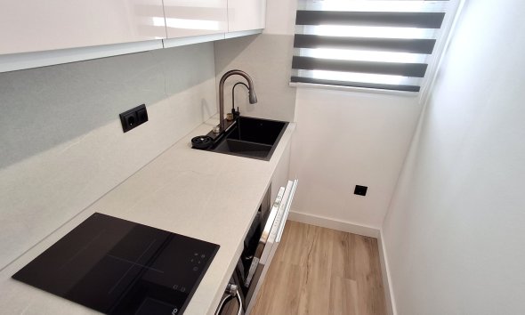 Resale - Apartment - Torrevieja