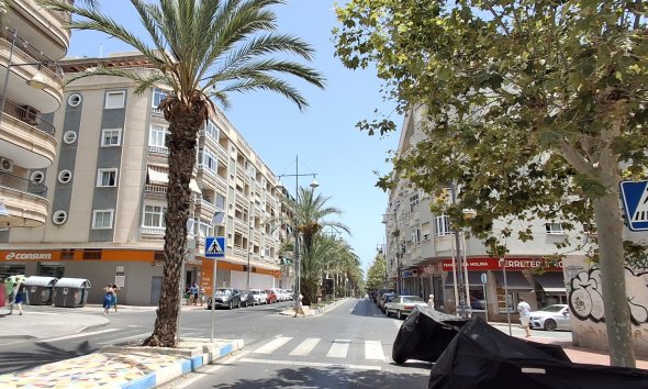 Resale - Apartment - Torrevieja