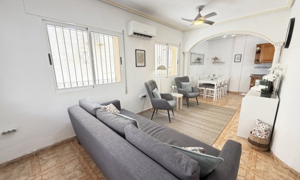 Resale - Apartment - Orihuela Costa - La Zenia