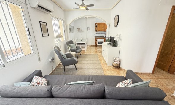 Resale - Apartment - Orihuela Costa - La Zenia