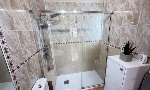 Resale - Apartment - Orihuela Costa - La Zenia