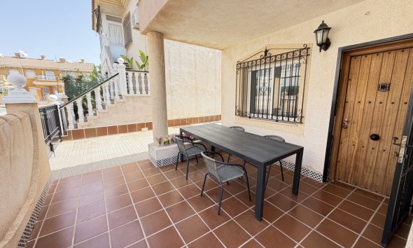 Resale - Apartment - Orihuela Costa - La Zenia