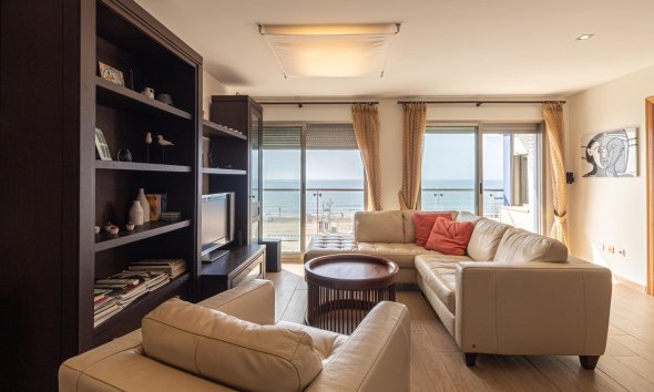 Resale - Apartment - Torrevieja - Playa de los Locos