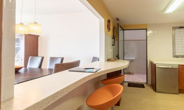 Resale - Apartment - Torrevieja - Playa de los Locos