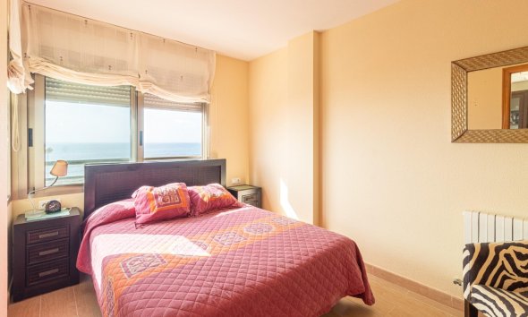 Resale - Apartment - Torrevieja - Playa de los Locos