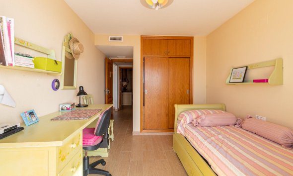 Resale - Apartment - Torrevieja - Playa de los Locos