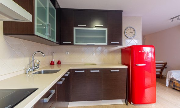 Resale - Apartment - Torrevieja - Playa de los Locos