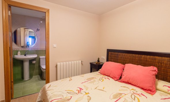 Resale - Apartment - Torrevieja - Playa de los Locos
