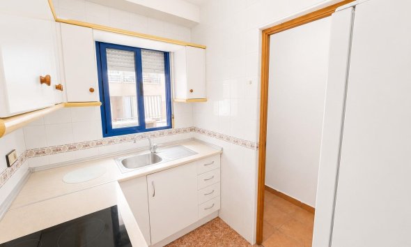 Reventa - Apartamento - Torrevieja - Estacion de autobuses