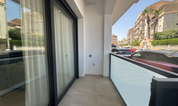 Resale - Apartment - Torrevieja