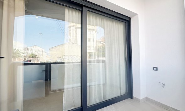 Resale - Apartment - Torrevieja