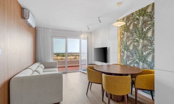 Resale - Apartament / Duplex - Punta Prima