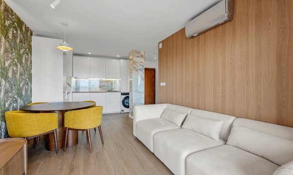Resale - Apartament / Duplex - Punta Prima
