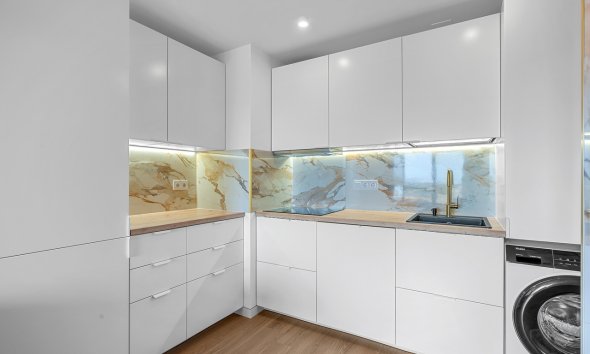 Resale - Apartament / Duplex - Punta Prima
