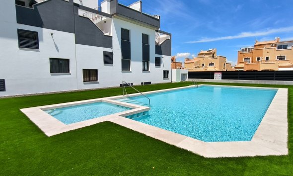 Resale - Apartment - Orihuela Costa - Los Altos