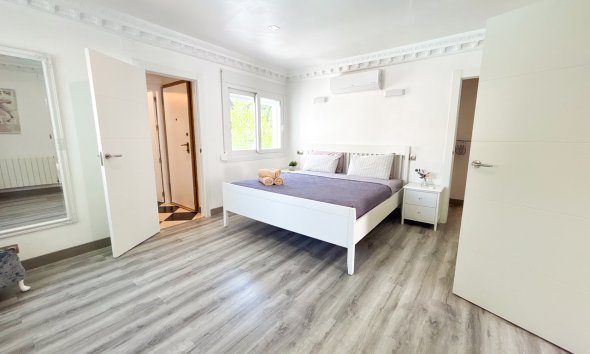 Resale - Villa - Orihuela Costa - Dehesa de campoamor