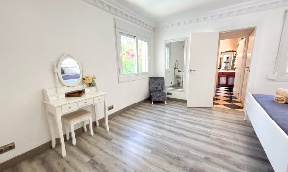 Resale - Villa - Orihuela Costa - Dehesa de campoamor