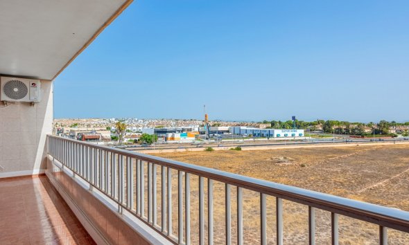 Resale - Apartment - Orihuela Costa - Punta Prima