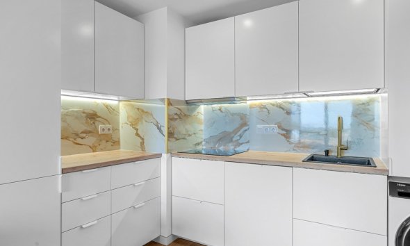 Resale - Apartment - Orihuela Costa - Punta Prima