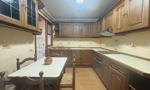 Resale - Apartment - Torrevieja