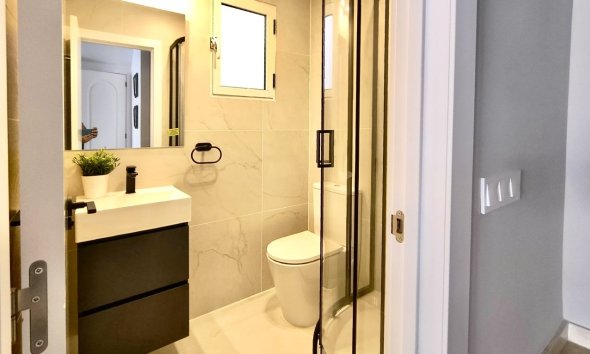 Resale - Terraced house / Townhouse - Torrevieja - Los Altos