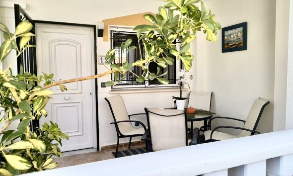 Resale - Terraced house / Townhouse - Torrevieja - Los Altos