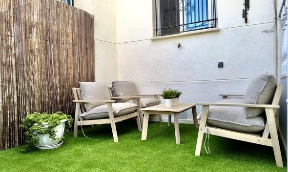 Resale - Terraced house / Townhouse - Torrevieja - Los Altos