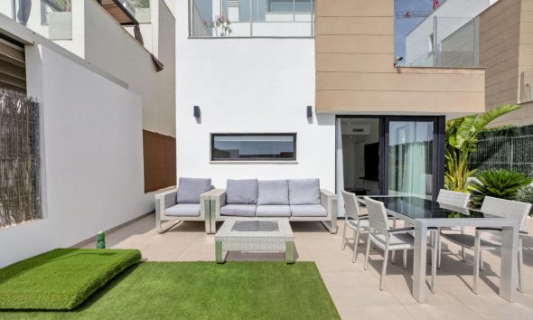 Reventa - Villa - Guardamar del Segura - El Raso