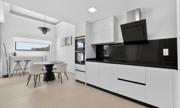 Reventa - Villa - Guardamar del Segura - El Raso