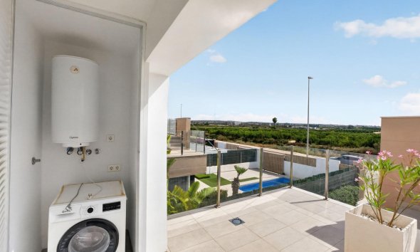 Reventa - Villa - Guardamar del Segura - El Raso