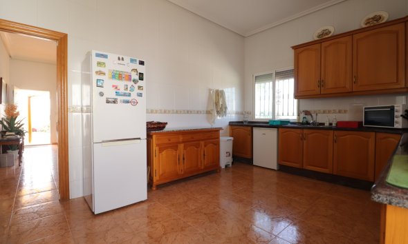 Resale - Farm Estate / Country Property - Albatera - Albatera - Country