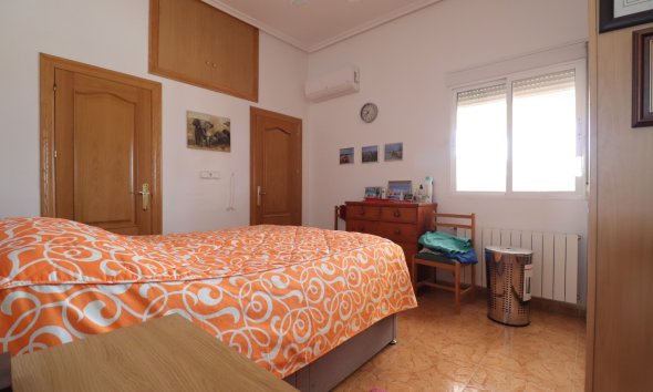 Resale - Farm Estate / Country Property - Albatera - Albatera - Country