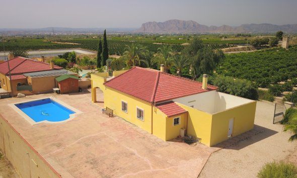 Resale - Farm Estate / Country Property - Albatera - Albatera - Country