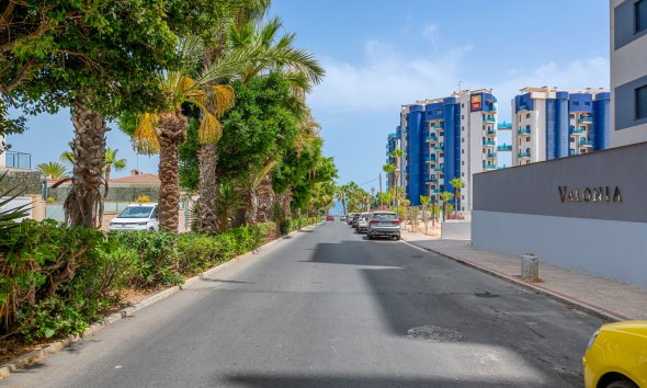 Resale - Apartment - Orihuela Costa - Punta Prima