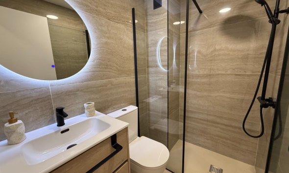 Resale - Apartment - Torrevieja - Playa del Cura