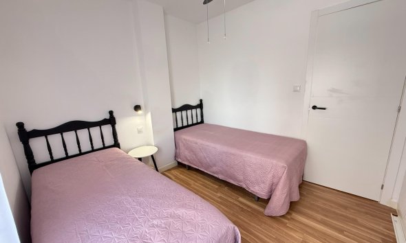 Resale - Apartment - Torrevieja - Playa del Cura