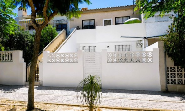 Resale - Bungalow - Orihuela Costa - La Regia