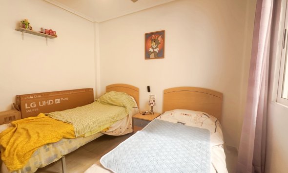 Resale - Bungalow - Torrevieja