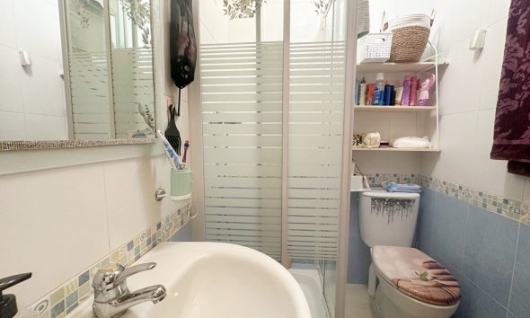 Resale - Bungalow - Torrevieja