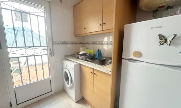 Resale - Bungalow - Torrevieja