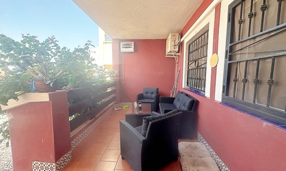 Resale - Bungalow - Torrevieja