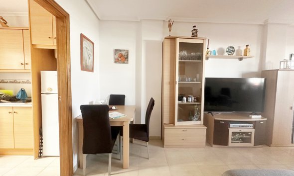 Resale - Bungalow - Torrevieja