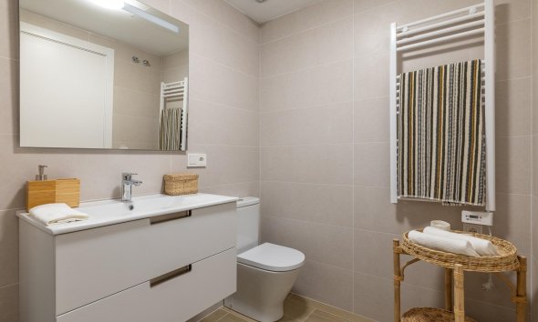 Obra nueva - Apartamento / Dúplex - Calpe