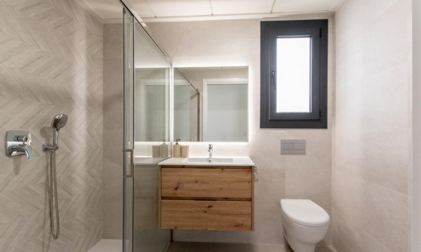 Obra nueva - Apartamento / Dúplex - Finestrat